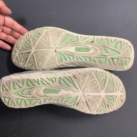 Grey and Mint Green Merrell Slip-ons Womens 8M - Picture 2 of 5